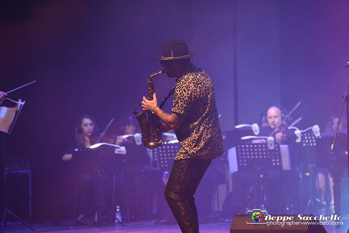VBS_6324 - Concerto Jimmy Sax con The Symphonic Dance Orchestra.jpg